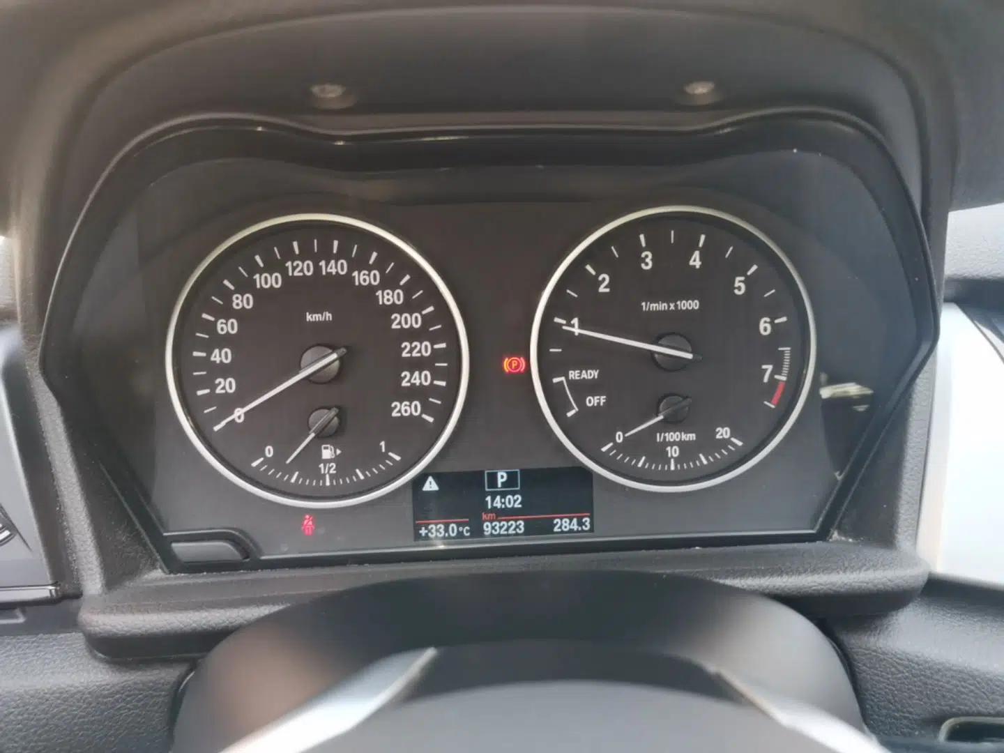 BMW 2 Series Active Tourer 2015 218i Leading Model — миниатюра 19