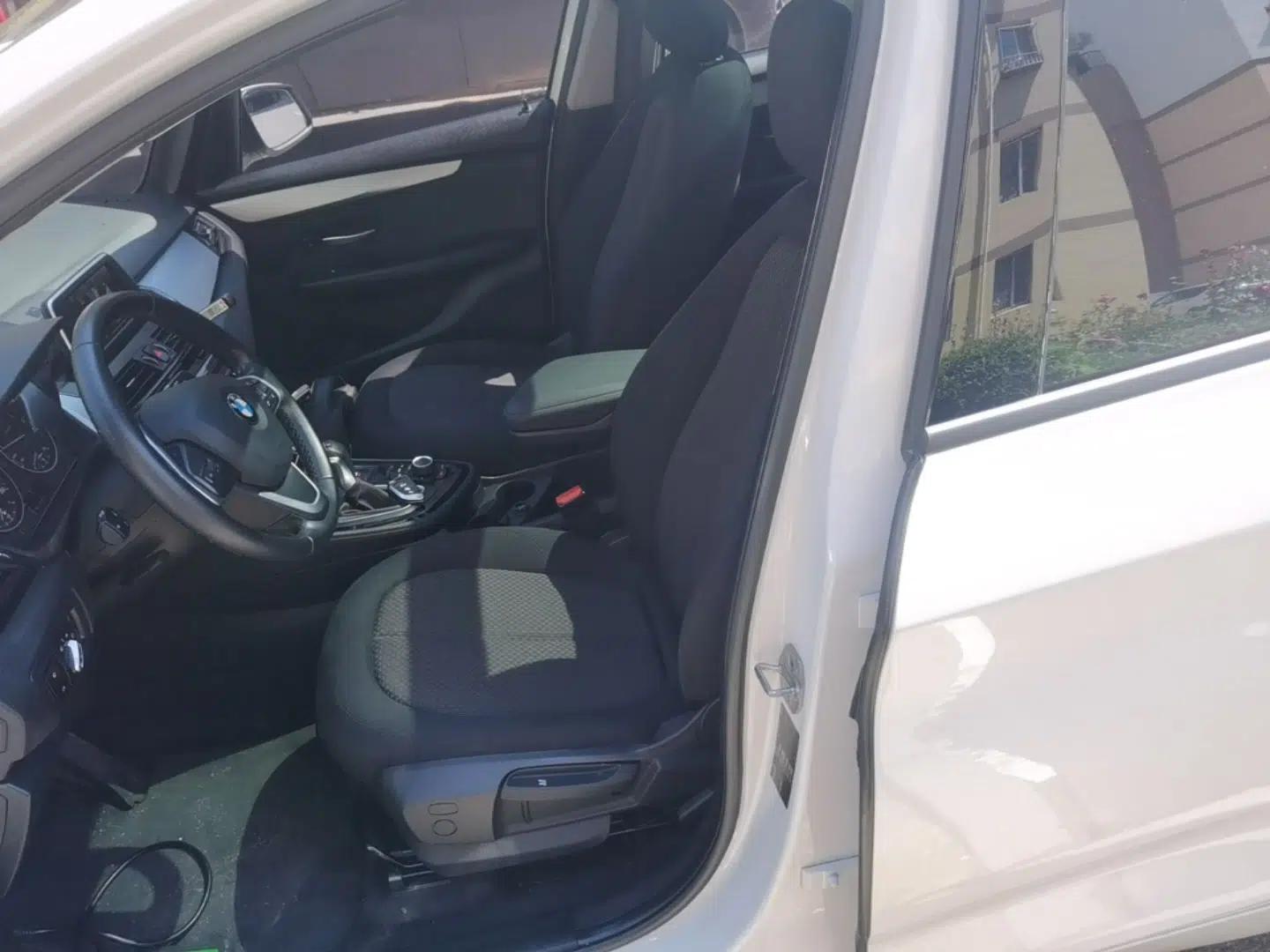 BMW 2 Series Active Tourer 2015 218i Leading Model — миниатюра 22