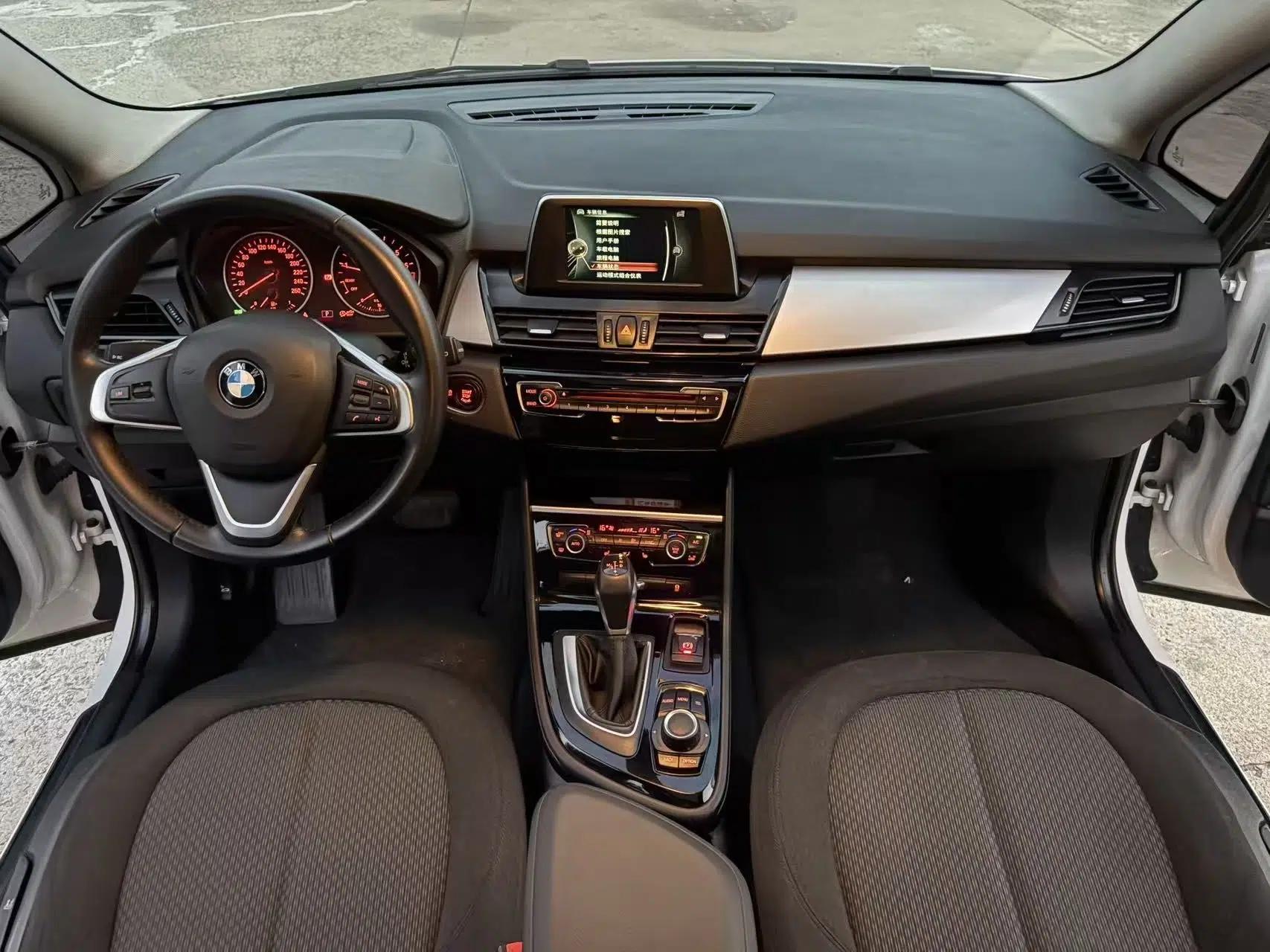 BMW 2 Series Active Tourer 2015 218i Leading Model — миниатюра 30