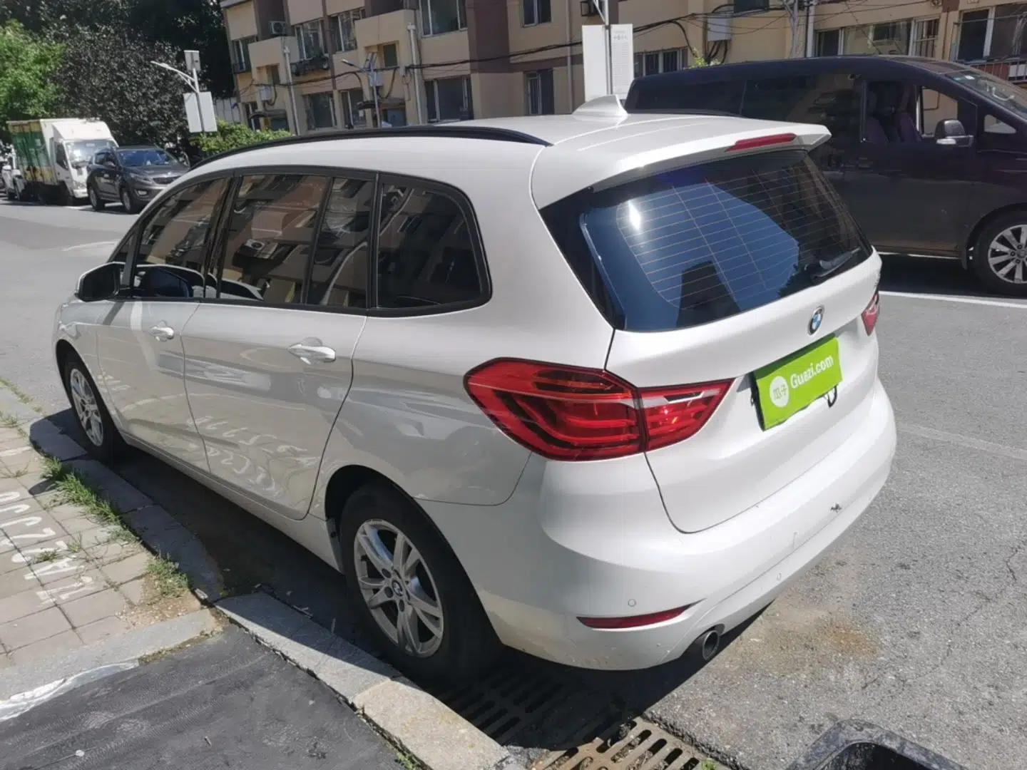 BMW 2 Series Active Tourer 2015 218i Leading Model — миниатюра 4