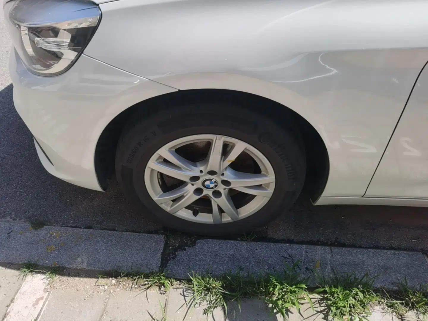 BMW 2 Series Active Tourer 2015 218i Leading Model — миниатюра 10