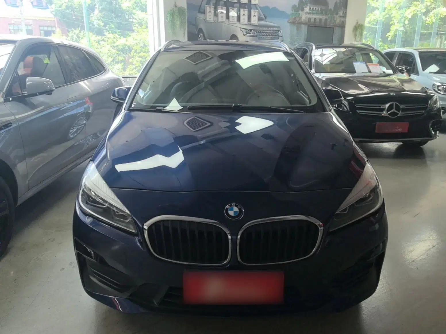 BMW 2 Series Active Tourer 2018 218i Leading Model — миниатюра 2