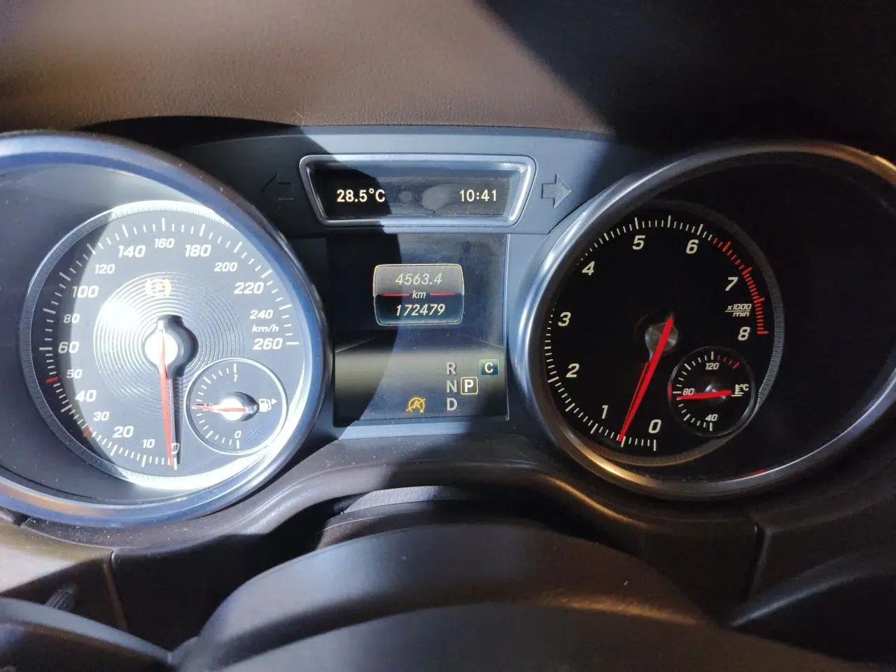 Mercedes-Benz GLE 2017 GLE 320 4MATIC Dynamic Model — миниатюра 11
