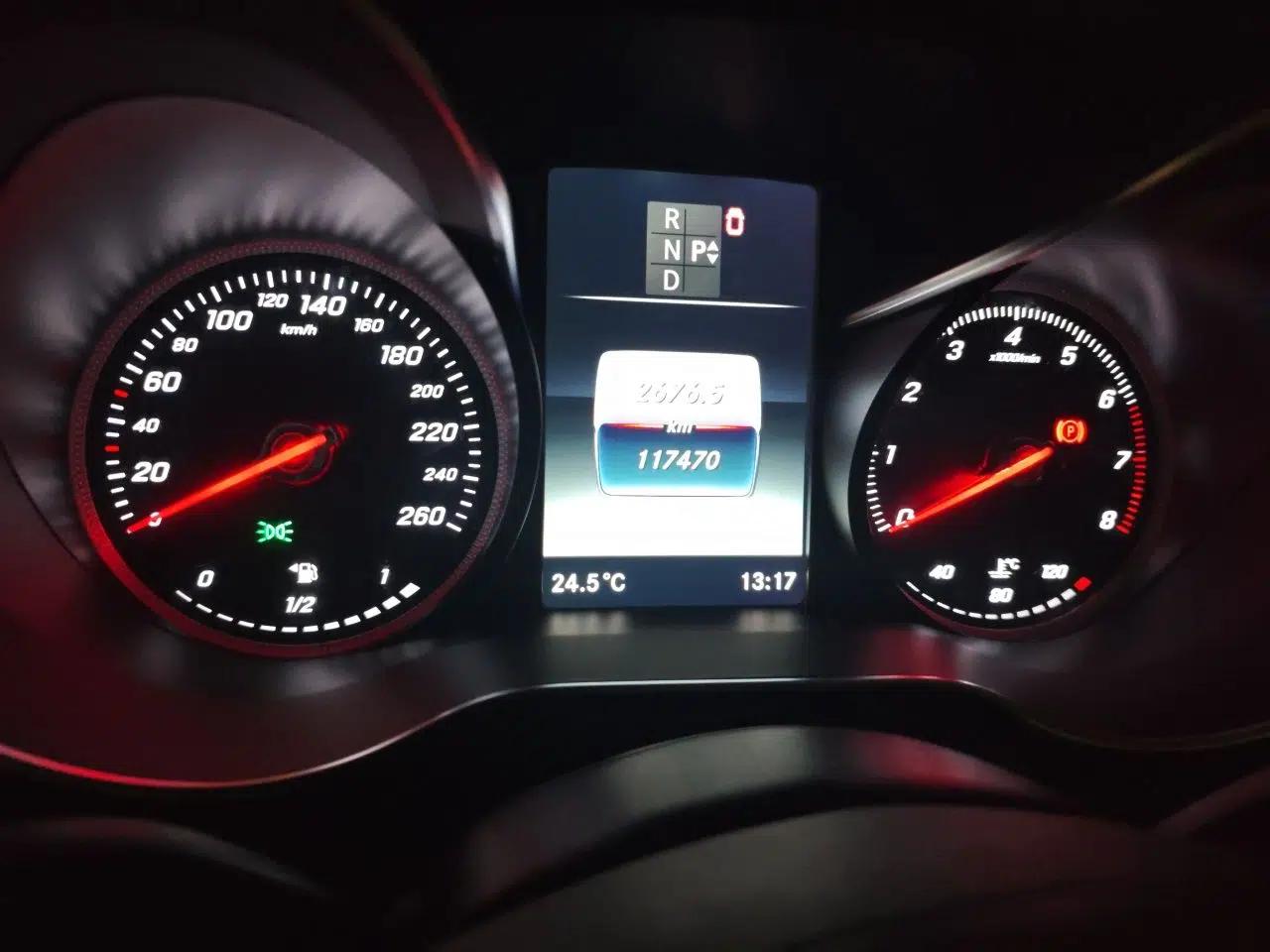 Mercedes-Benz V-Class 2016 V 260 Prestige Edition — миниатюра 12