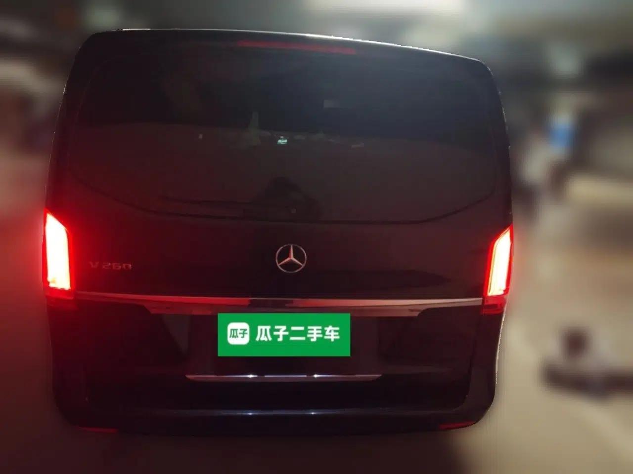 Mercedes-Benz V-Class 2016 V 260 Prestige Edition — миниатюра 5