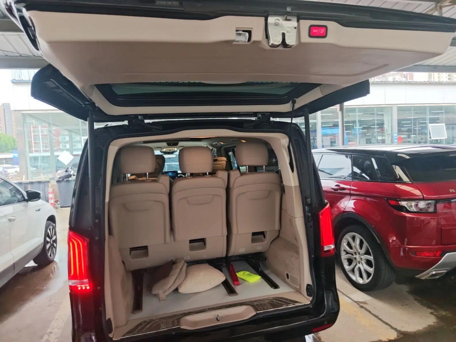 Mercedes-Benz V-Class 2021 V 260 L Long Wheelbase Prestige Edition — миниатюра 27
