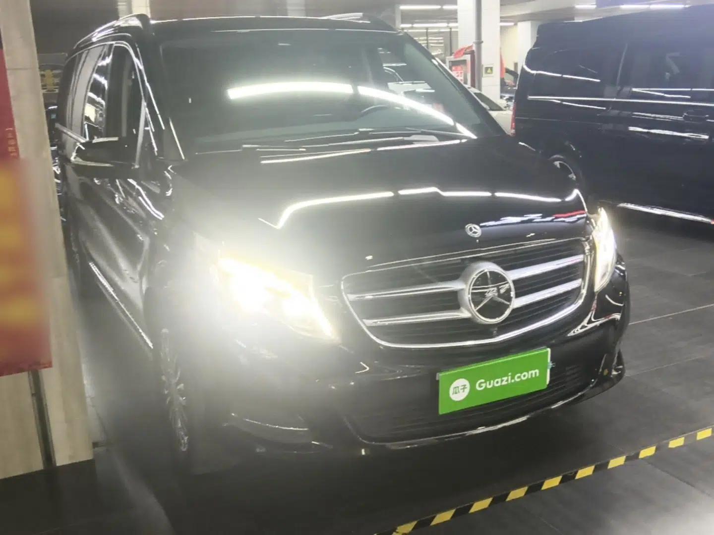 Mercedes-Benz V-Class 2018 V 260 Prestige Edition China VI — миниатюра 3