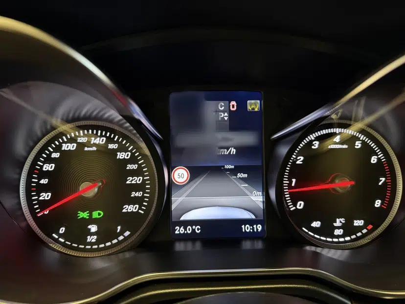 Mercedes-Benz V-Class 2018 V 260 Prestige Edition China VI — миниатюра 30