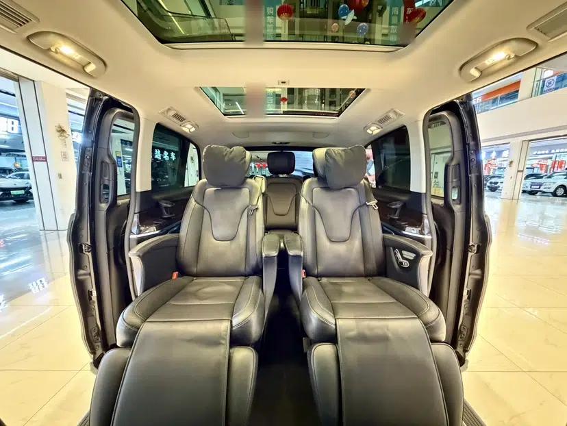 Mercedes-Benz V-Class 2018 V 260 Prestige Edition China VI — миниатюра 35