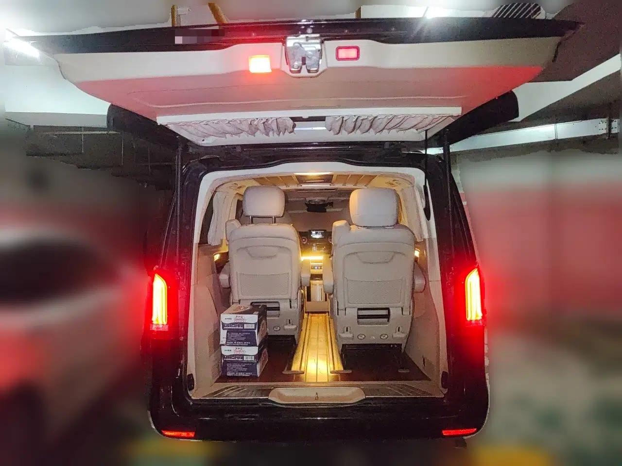 Mercedes-Benz V-Class 2016 V 260 Avantgarde Edition — миниатюра 19