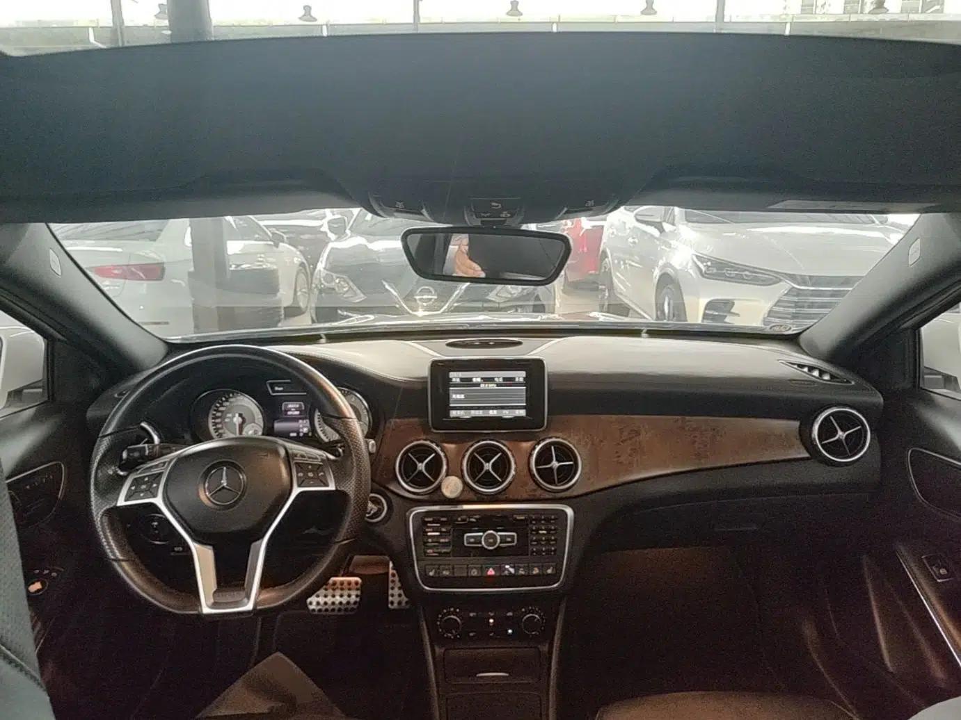 Mercedes-Benz GLA 2015 GLA 260 4MATIC — миниатюра 17