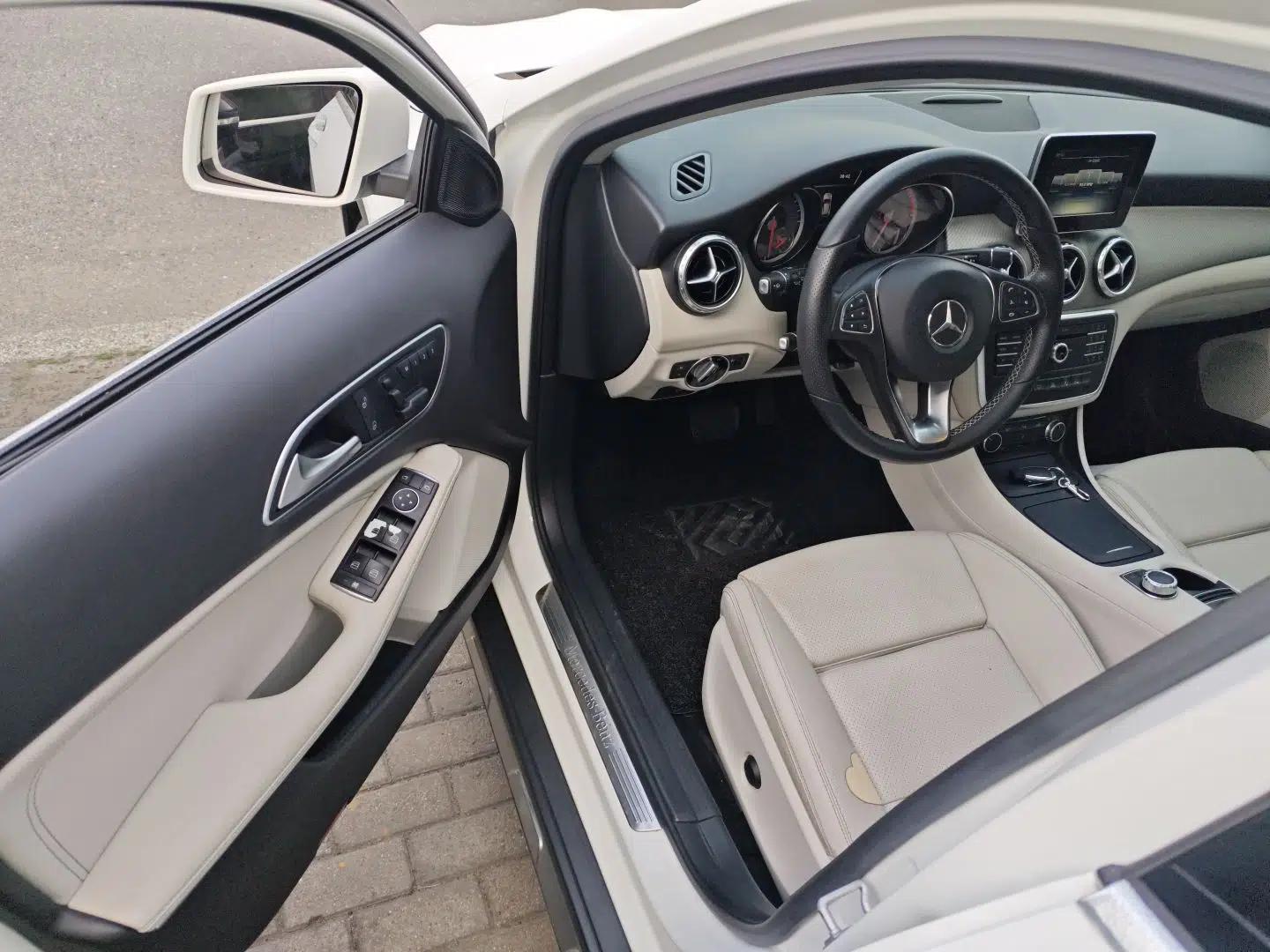 Mercedes-Benz GLA 2016 GLA 200 Sport Edition — миниатюра 23