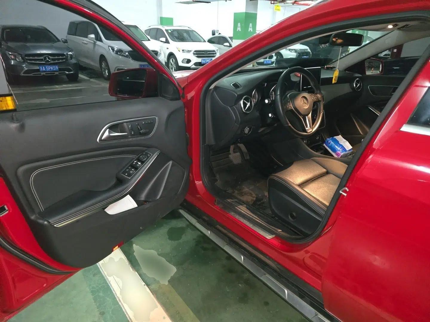 Mercedes-Benz GLA 2016 GLA 200 Sport Edition — миниатюра 19
