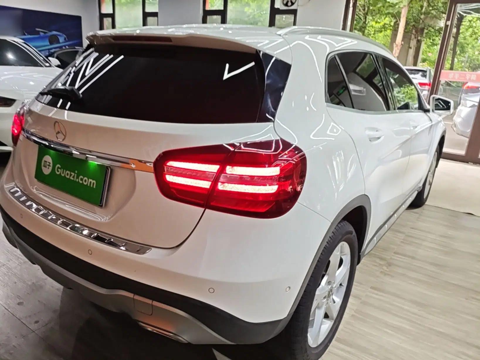 Mercedes-Benz GLA 2018 GLA 200 Sport Edition — миниатюра 9