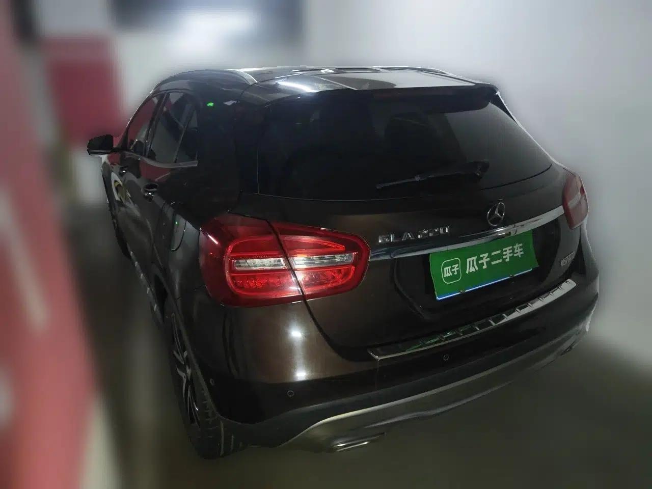 Mercedes-Benz GLA 2016 GLA 220 4MATIC Fashion Edition — миниатюра 4