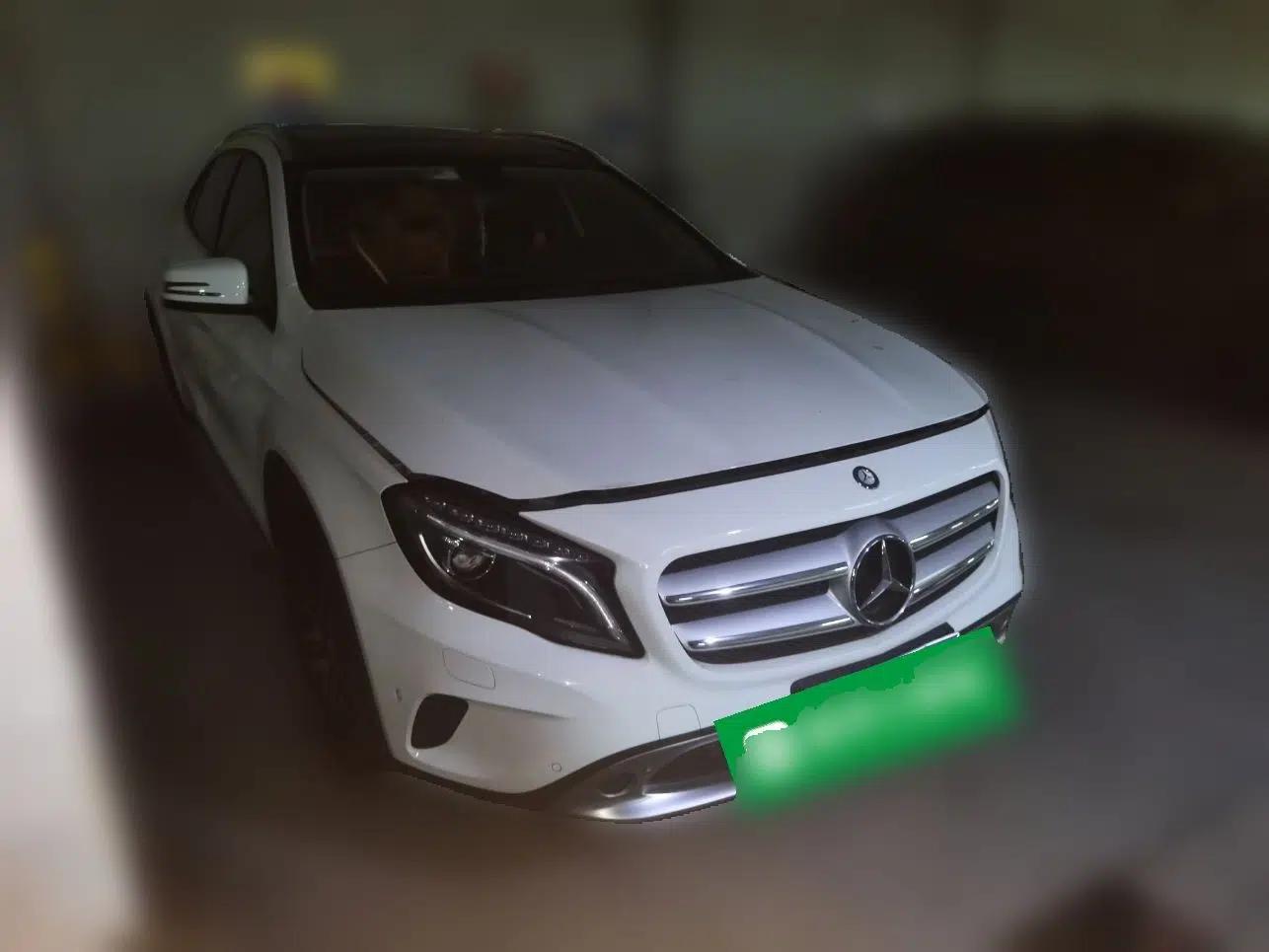 Mercedes-Benz GLA 2015 GLA 200 Fashion Model — миниатюра 3