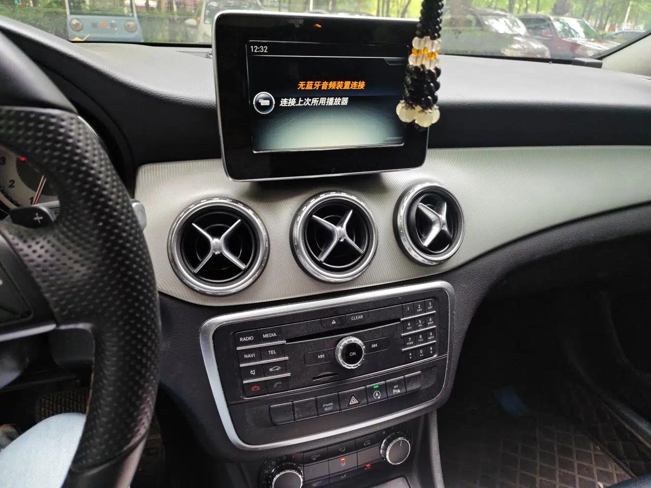 Mercedes-Benz GLA 2016 GLA 200 Sport Edition — миниатюра 13