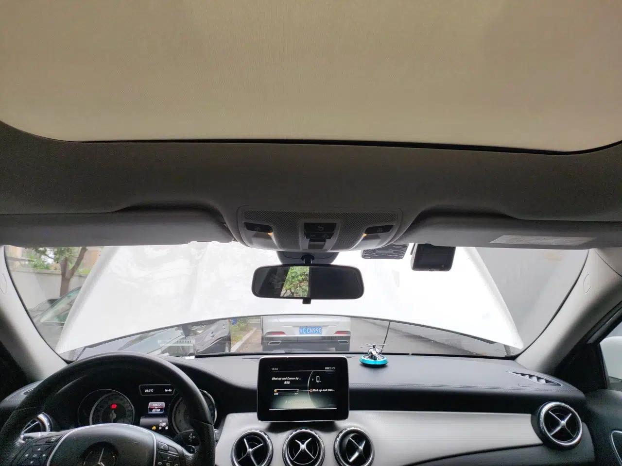 Mercedes-Benz GLA 2016 GLA 200 Fashion Model — миниатюра 18