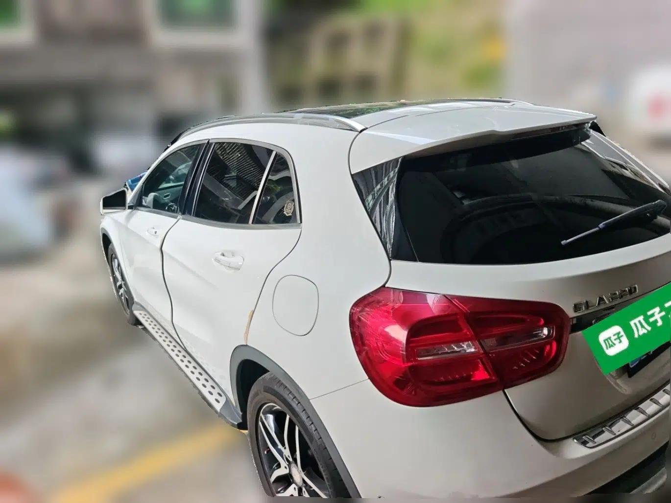 Mercedes-Benz GLA 2015 GLA 220 4MATIC Fashion Model — миниатюра 4