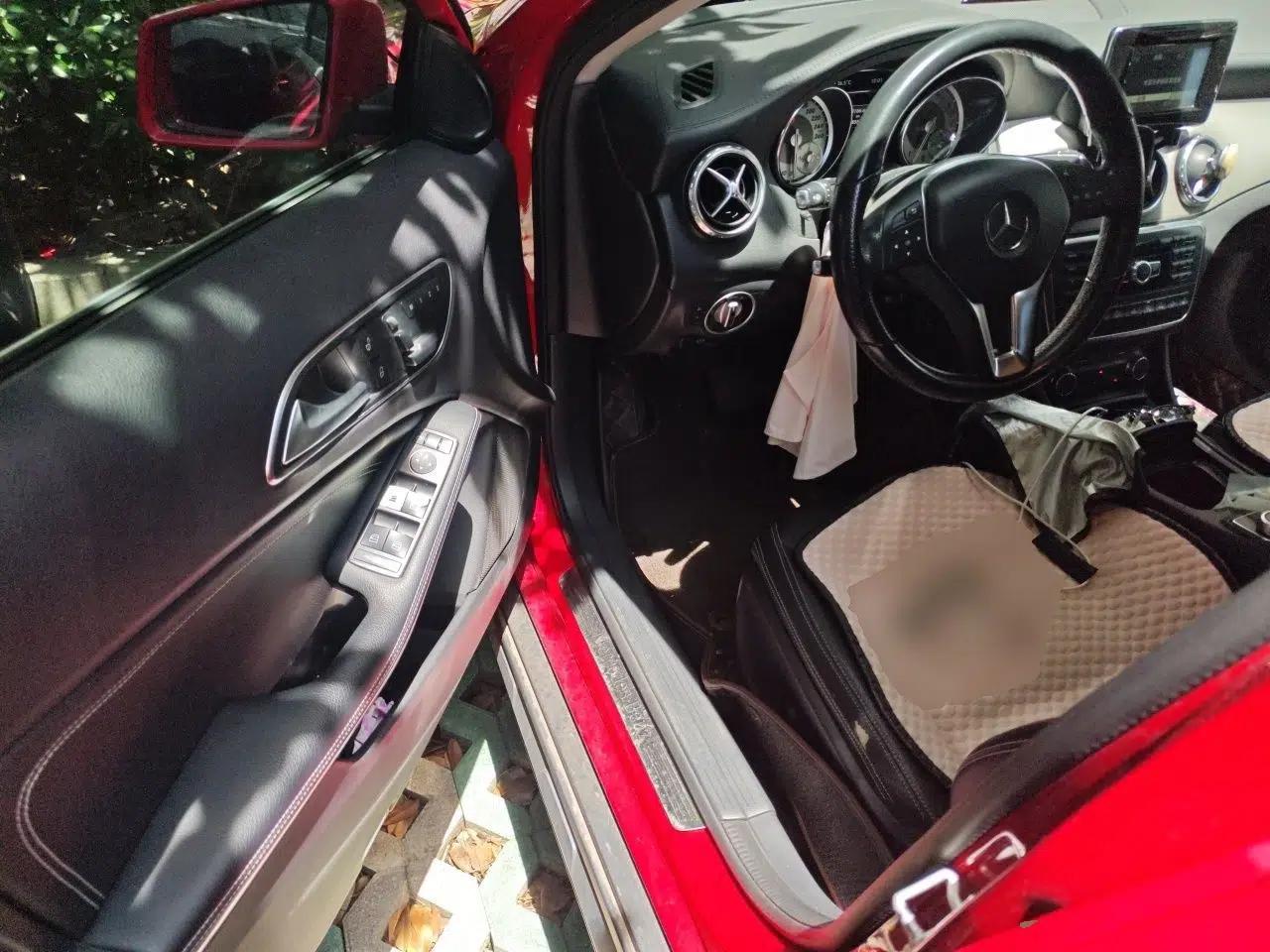 Mercedes-Benz GLA 2015 GLA 220 4MATIC Fashion Model — миниатюра 16