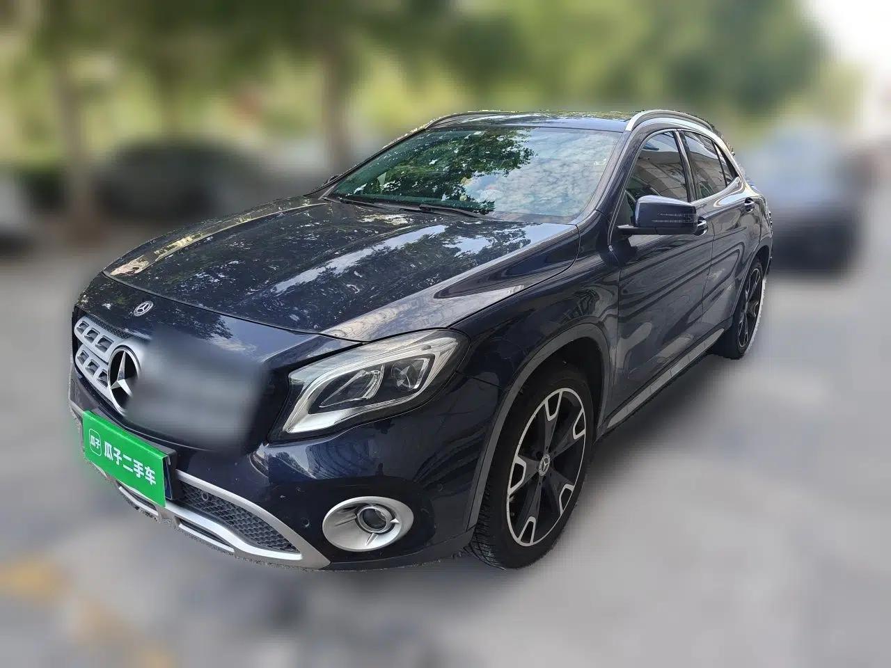 Mercedes-Benz GLA 2017 GLA 220 4MATIC Fashion Model — миниатюра 1