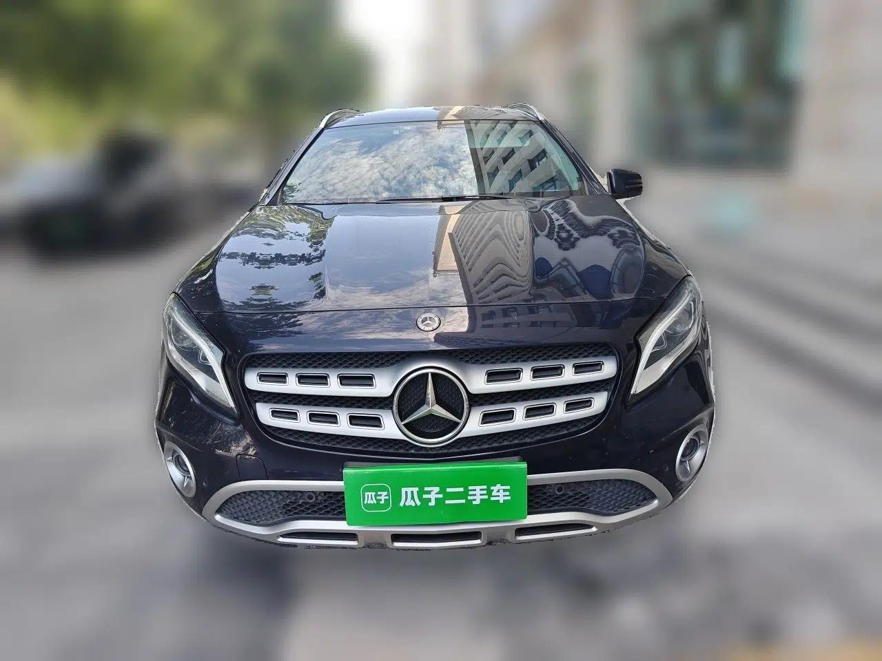 Mercedes-Benz GLA 2017 GLA 220 4MATIC Fashion Model — миниатюра 2