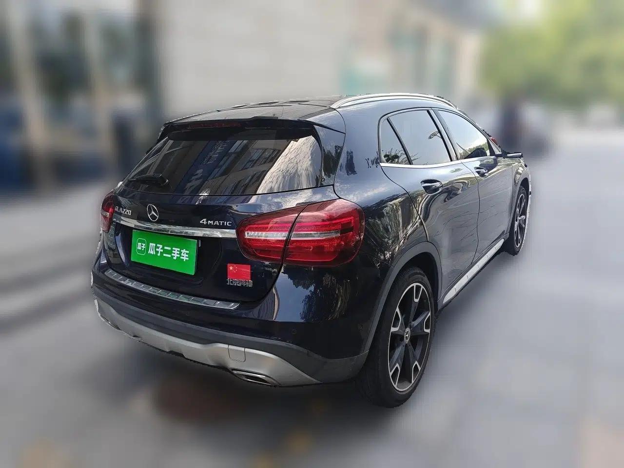 Mercedes-Benz GLA 2017 GLA 220 4MATIC Fashion Model — миниатюра 6