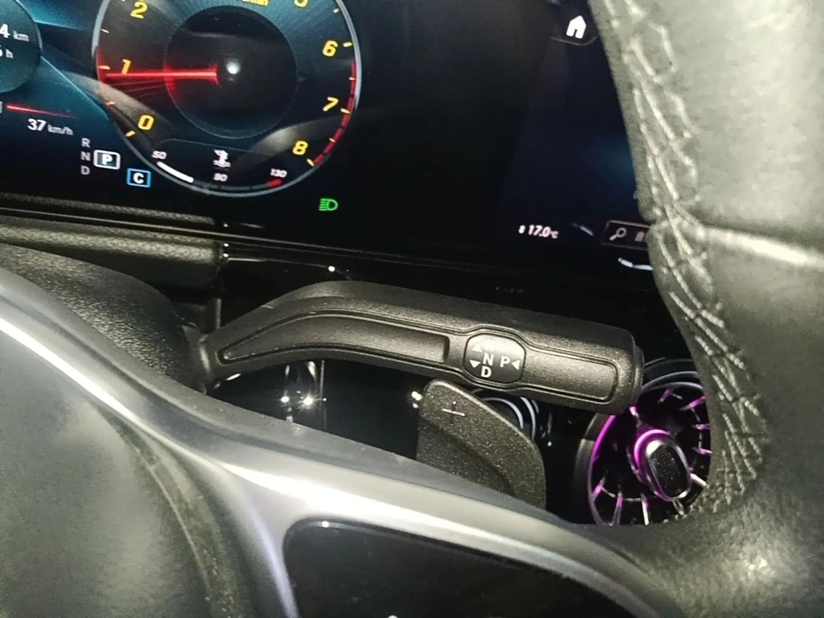 Mercedes-Benz GLA 2022 Second Facelift GLA 200 — миниатюра 16