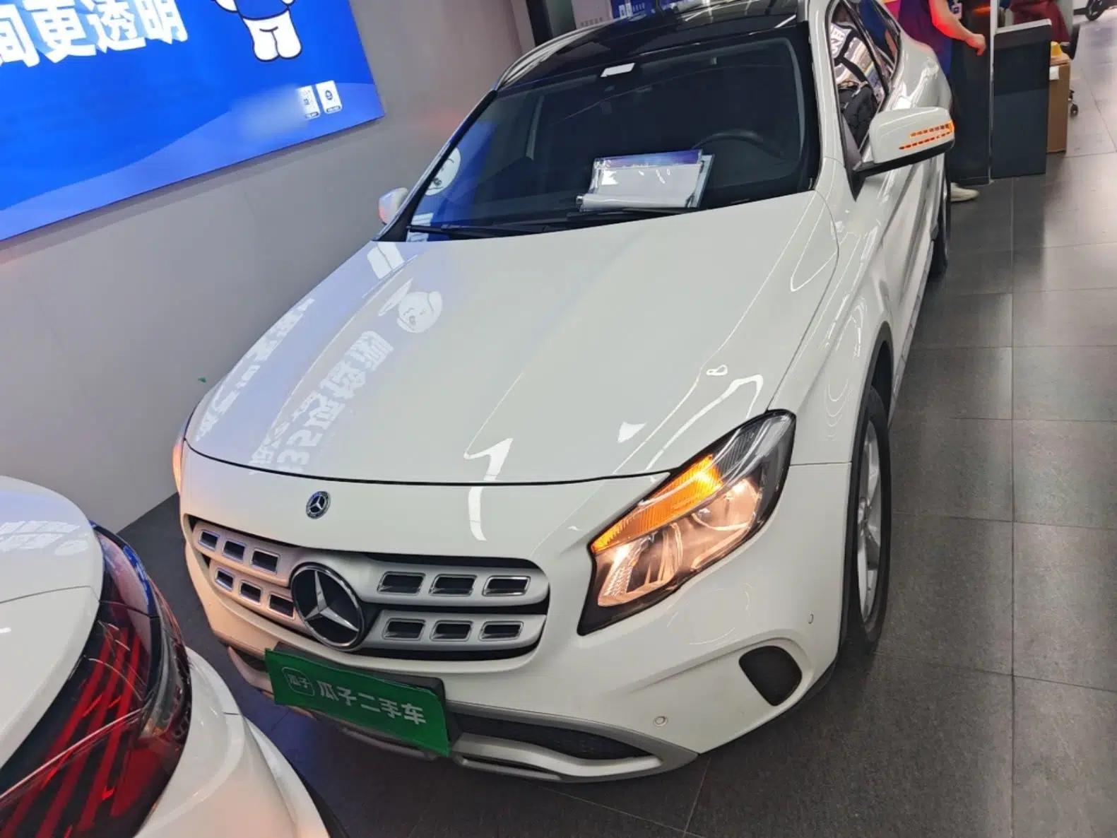 Mercedes-Benz GLA 2019 GLA 200 Dynamic Edition — миниатюра 2