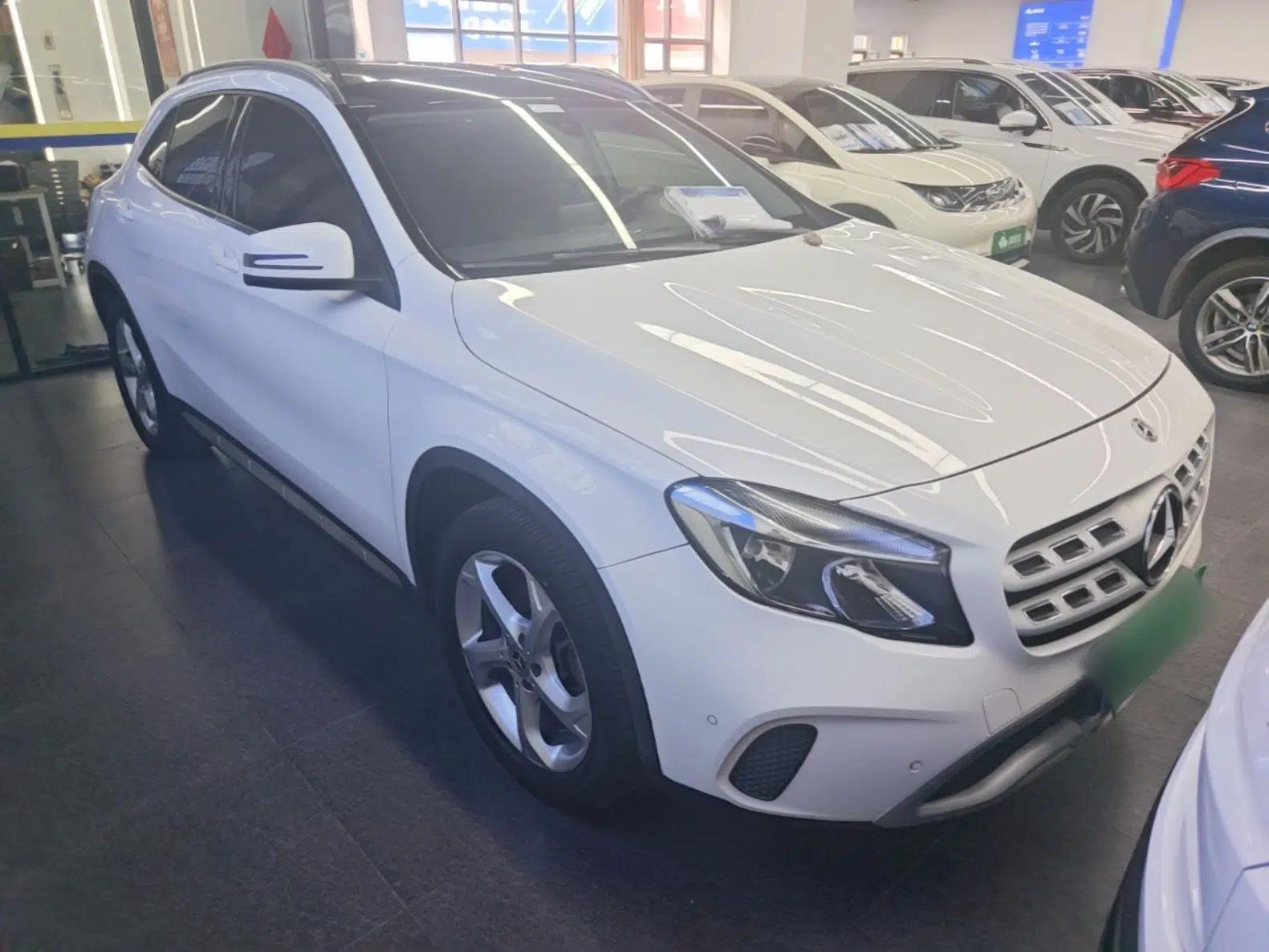 Mercedes-Benz GLA 2019 GLA 200 Dynamic Edition — миниатюра 3