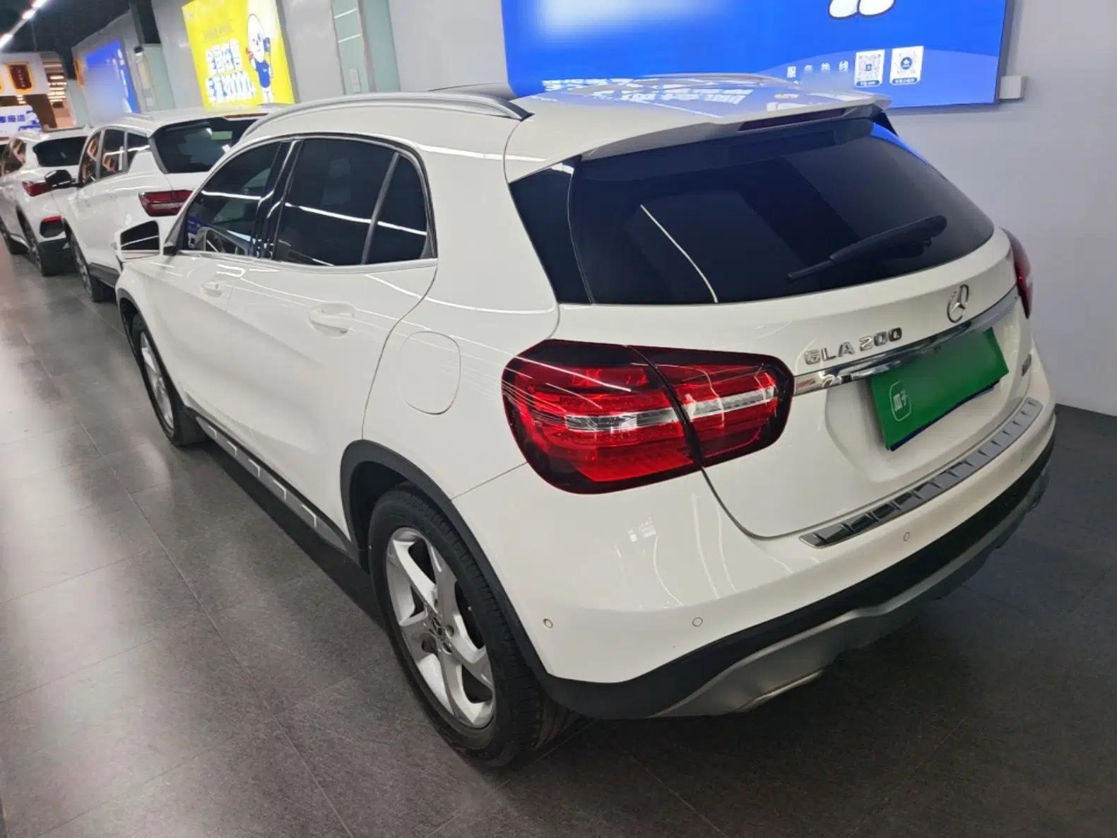 Mercedes-Benz GLA 2019 GLA 200 Dynamic Edition — миниатюра 4