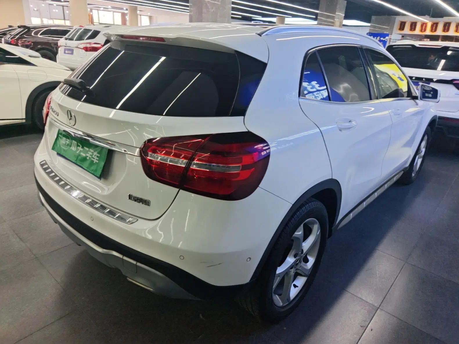 Mercedes-Benz GLA 2019 GLA 200 Dynamic Edition — миниатюра 6