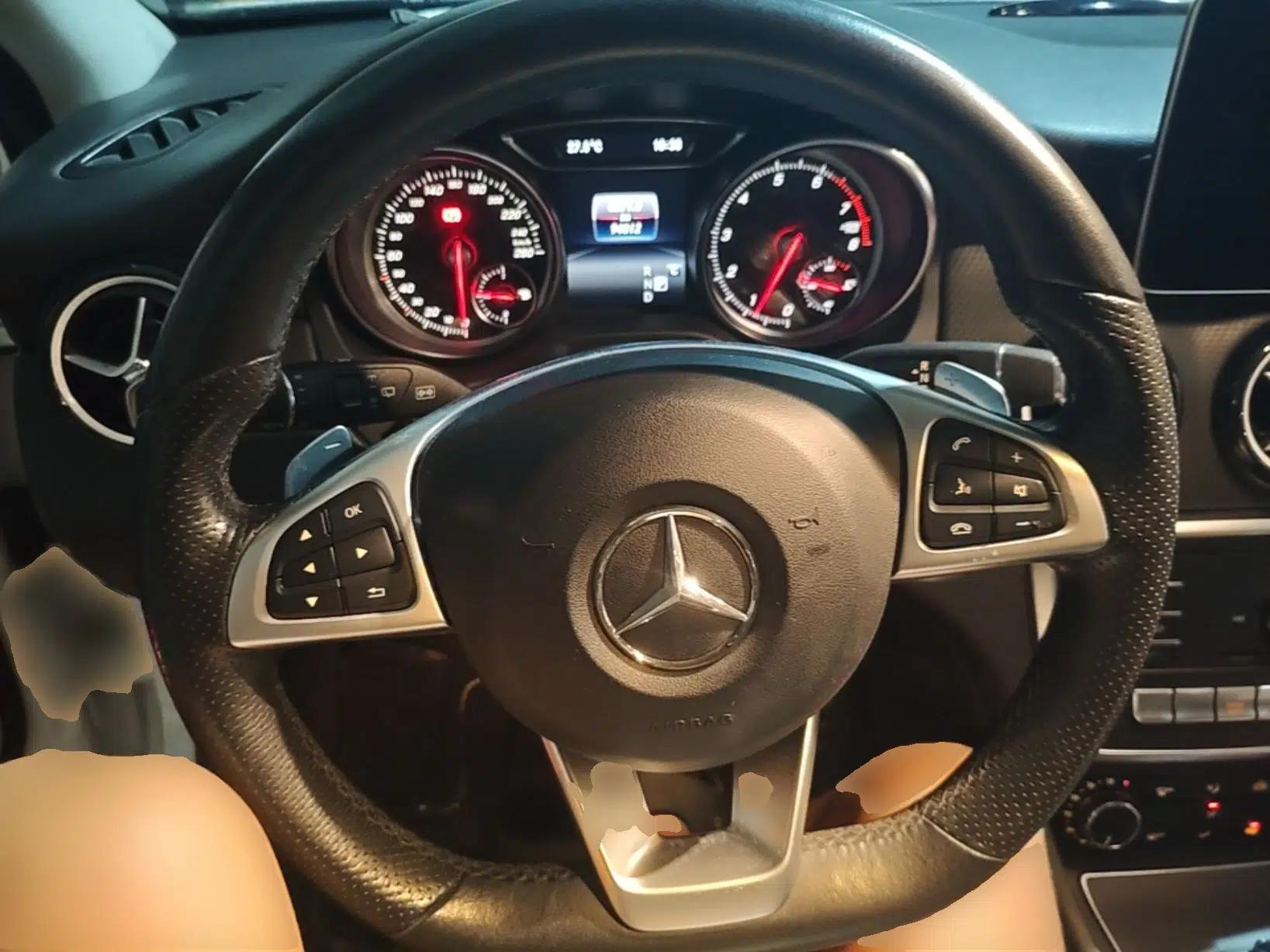 Mercedes-Benz GLA 2019 GLA 200 Dynamic Edition — миниатюра 13