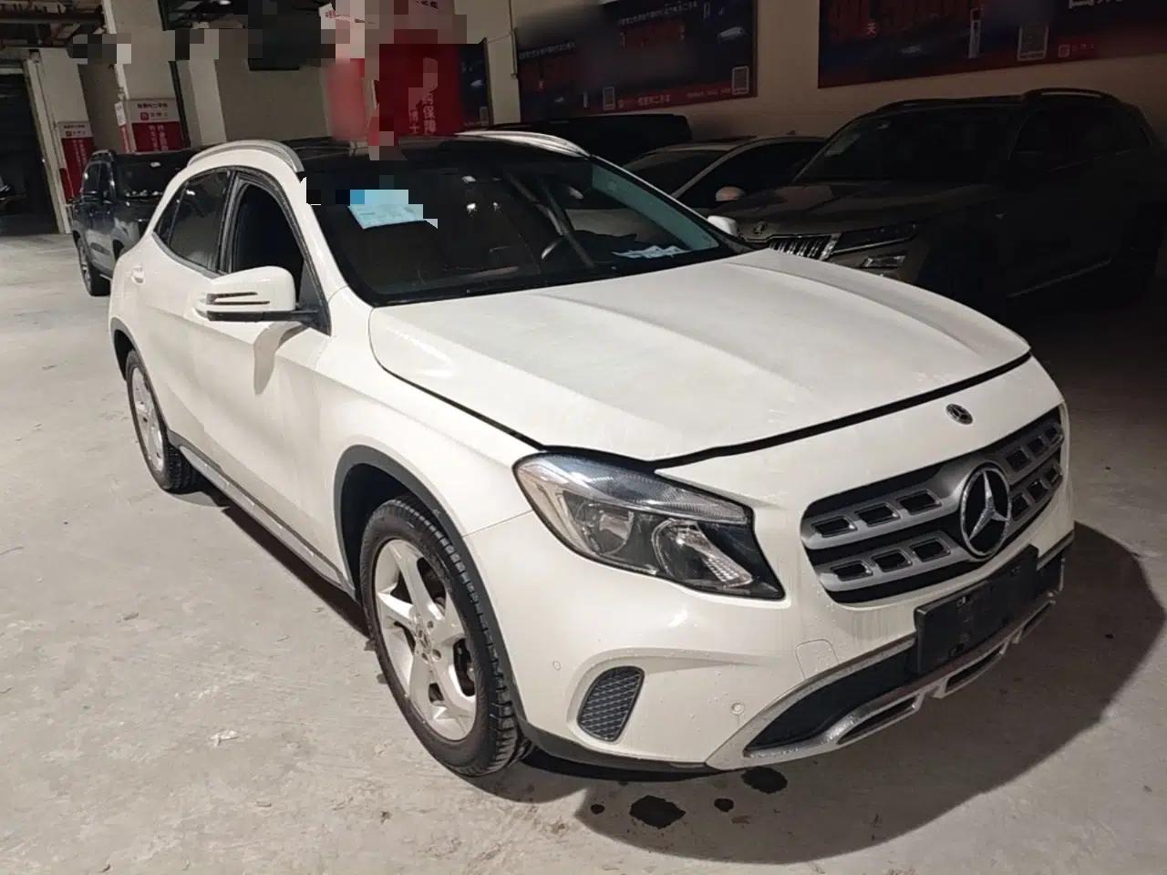 Mercedes-Benz GLA 2019 GLA 200 Dynamic Edition — миниатюра 3