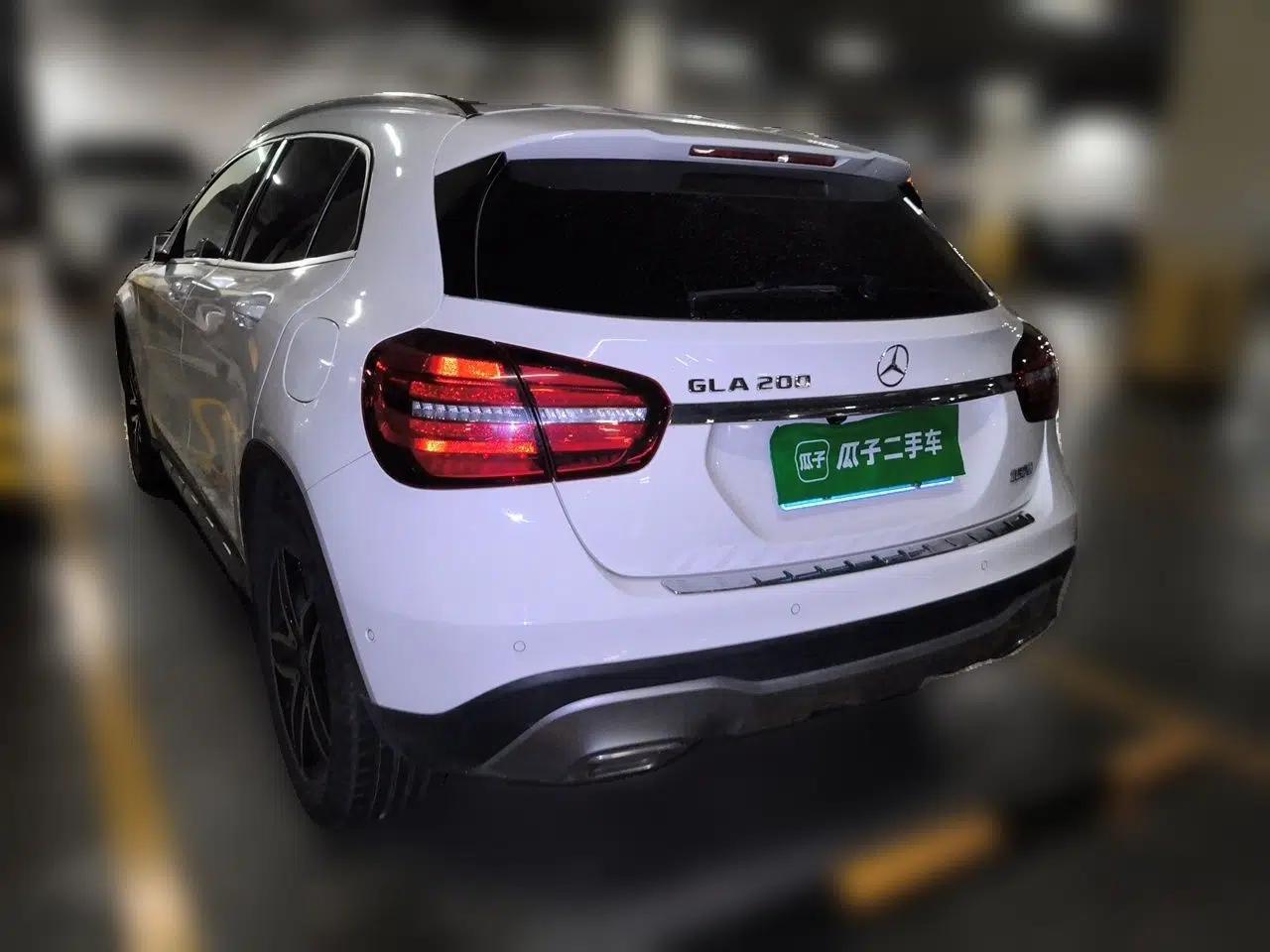 Mercedes-Benz GLA 2017 GLA 200 Fashion Model — миниатюра 4