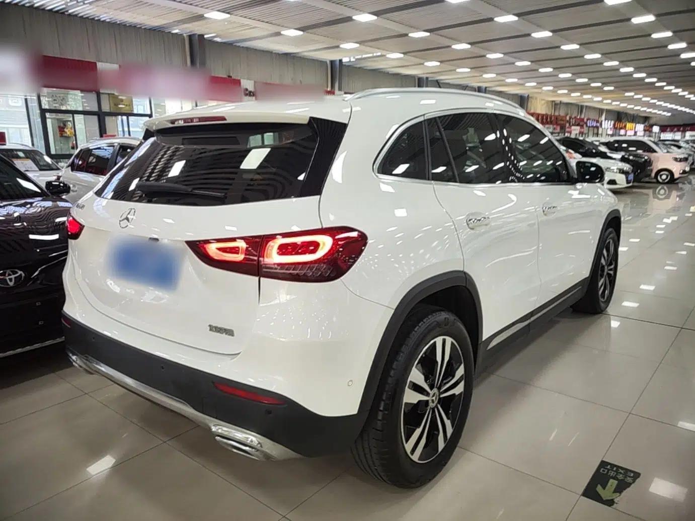 Mercedes-Benz GLA 2023 GLA 220 — миниатюра 6