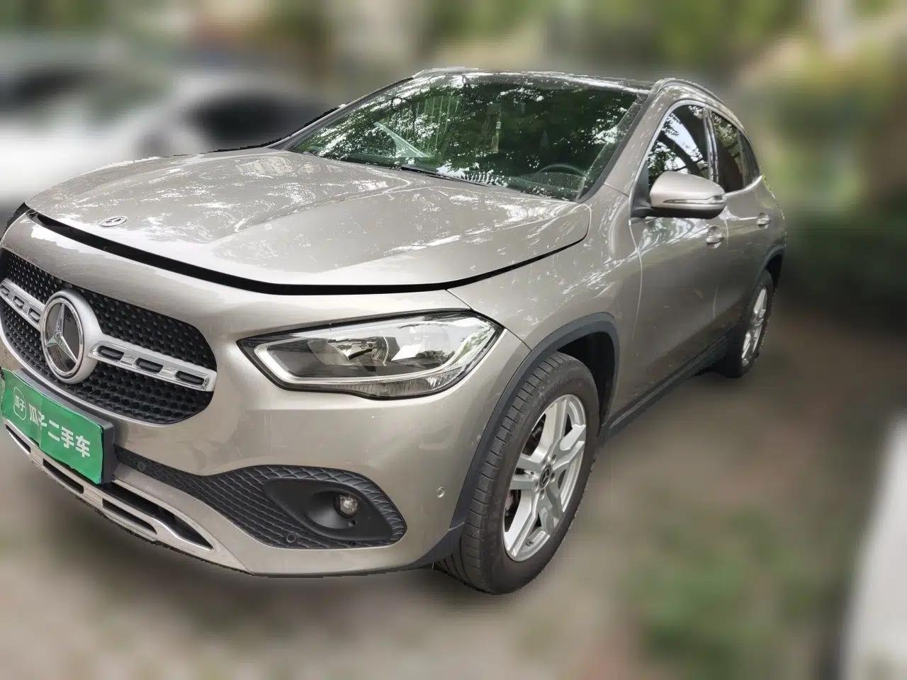 Mercedes-Benz GLA 2020 GLA 180 — миниатюра 1