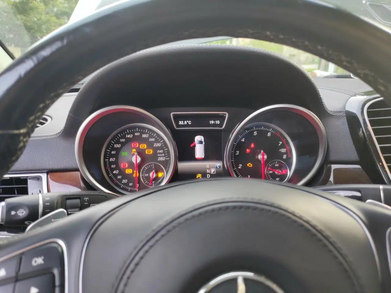 Mercedes-Benz GLS 2018 Restyled GLS 400 4MATIC Luxury Edition — миниатюра 11
