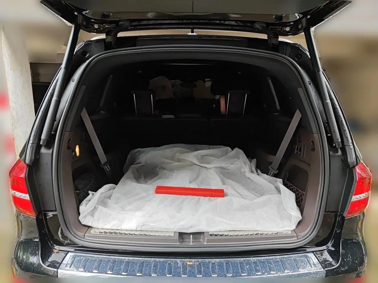 Mercedes-Benz GLS-Class GLS 450 3.0 Automatic Gasoline 7-Seater (Parallel Import) — миниатюра 19
