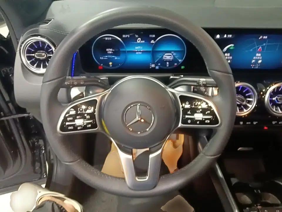 Mercedes-Benz GLB 2023 GLB 220 Fashion Model — миниатюра 13