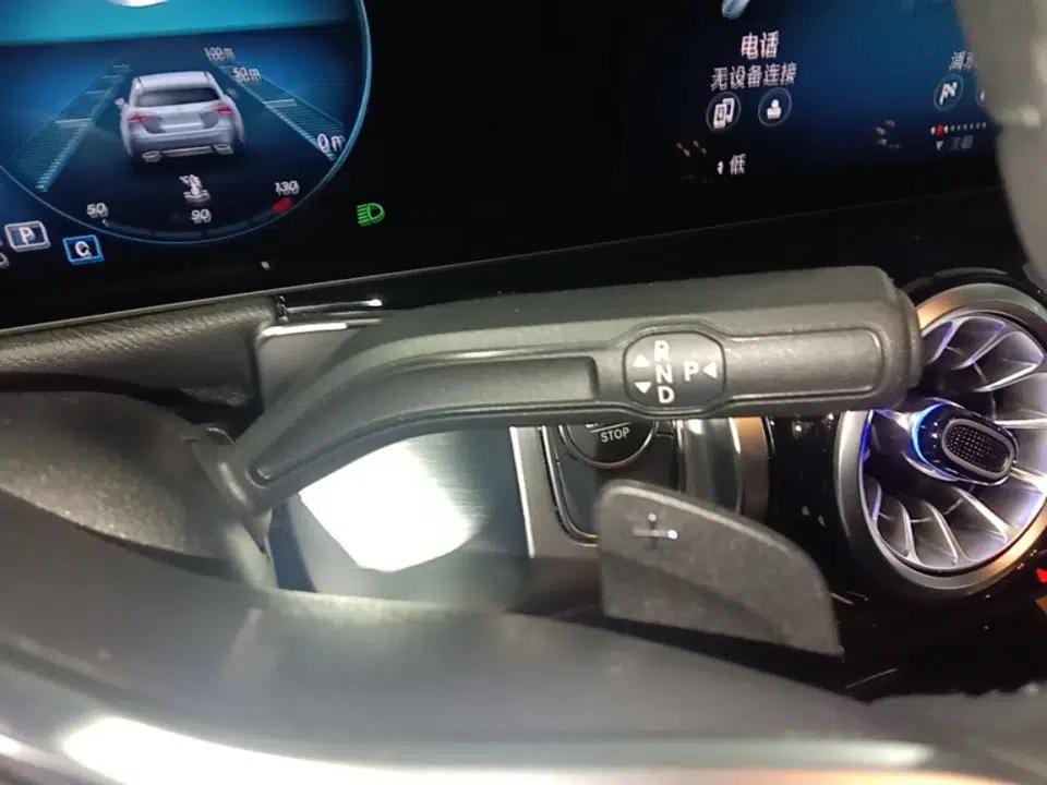 Mercedes-Benz GLB 2023 GLB 220 Fashion Model — миниатюра 16
