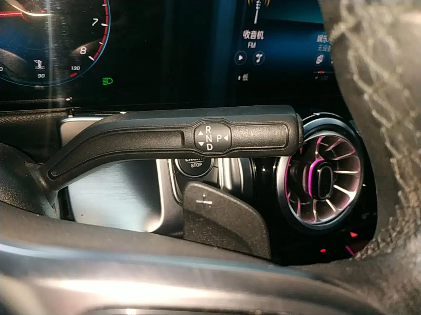 Mercedes-Benz GLB 2023 GLB 220 Fashion Model — миниатюра 16