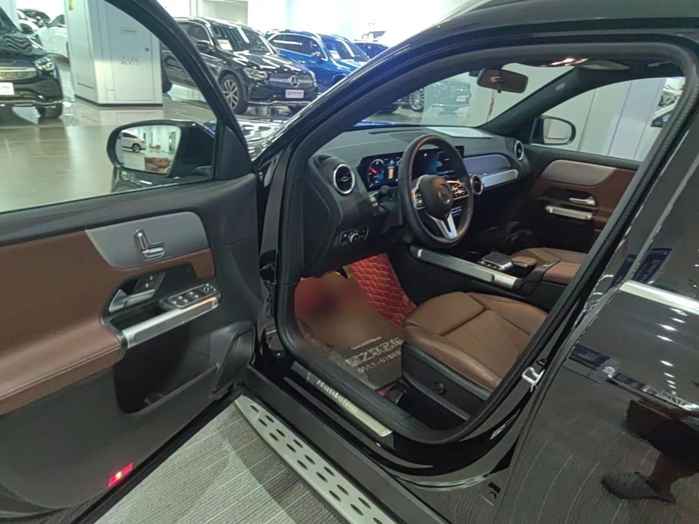 Mercedes-Benz GLB 2023 GLB 200 Fashion Model — миниатюра 23