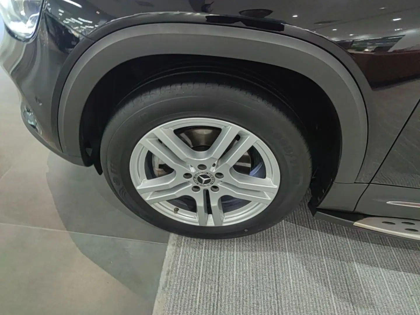 Mercedes-Benz GLB 2023 GLB 200 Fashion Model — миниатюра 10