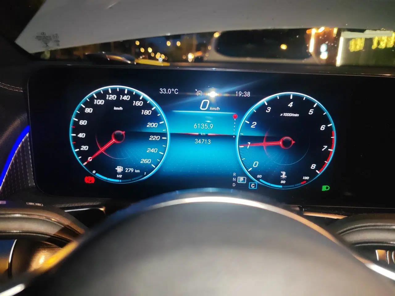 Mercedes-Benz GLB 2021 GLB 200 Dynamic Edition — миниатюра 8