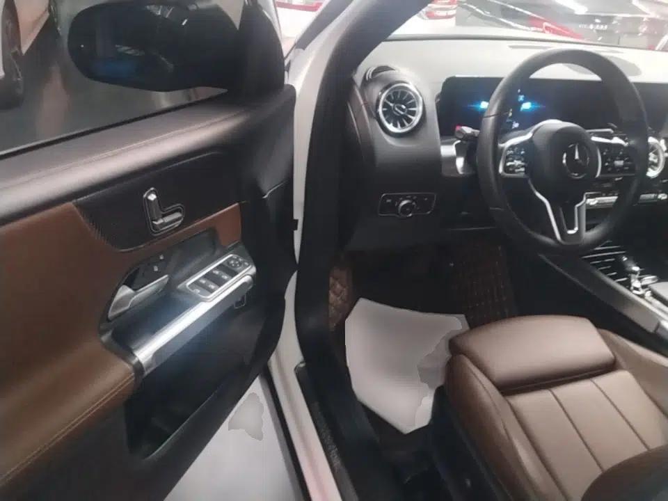 Mercedes-Benz GLB 2022 Refresh GLB 200 Dynamic Edition — миниатюра 18