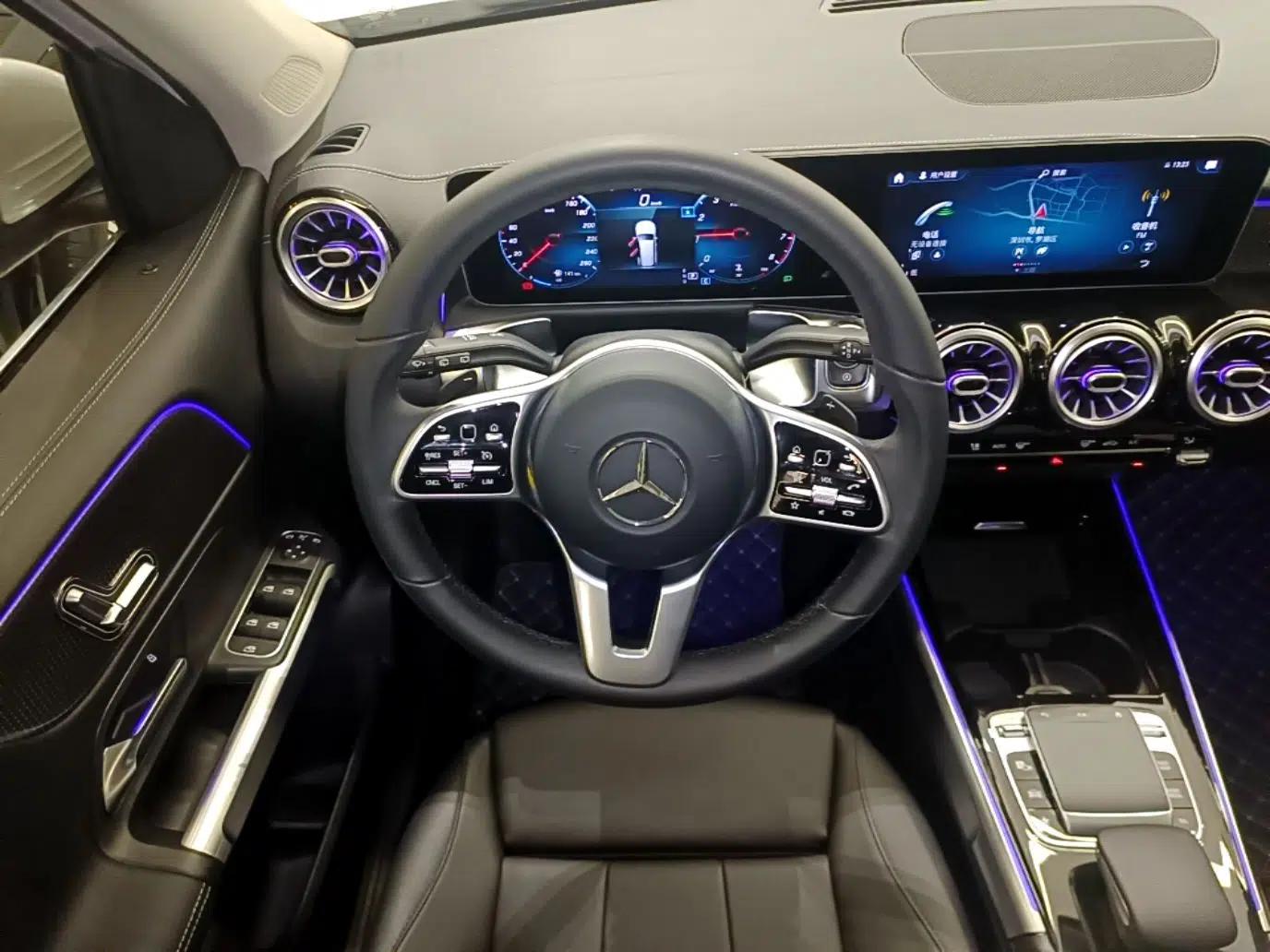 Mercedes-Benz GLB 2020 GLB 200 Stylish Edition — миниатюра 13