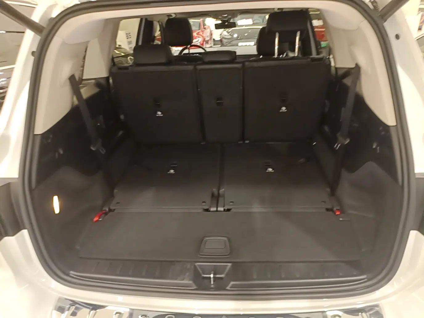 Mercedes-Benz GLB 2020 GLB 200 Stylish Edition — миниатюра 22