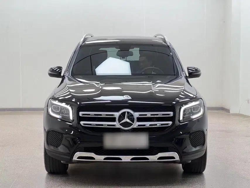Mercedes-Benz GLB 2023 GLB 220 Fashion Model — миниатюра 2