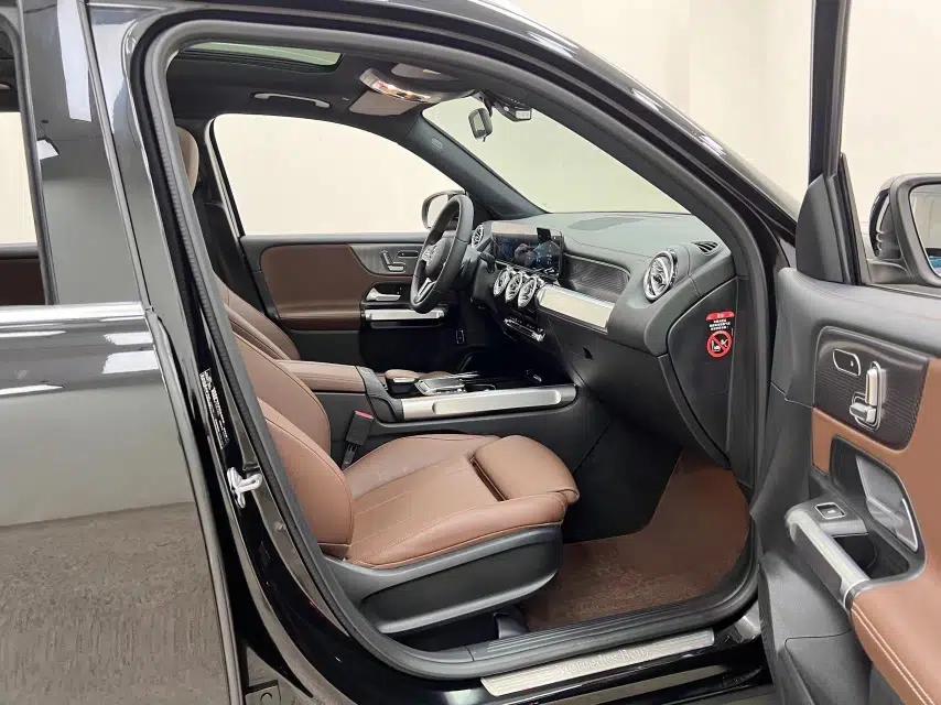 Mercedes-Benz GLB 2023 GLB 220 Fashion Model — миниатюра 14